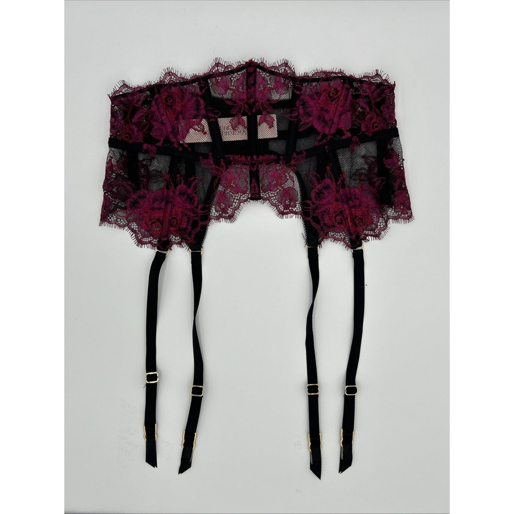 Victoria's Secret Very Sexy Black & Burgundy  Lace Garter Belt Lingerie XS/S NWT